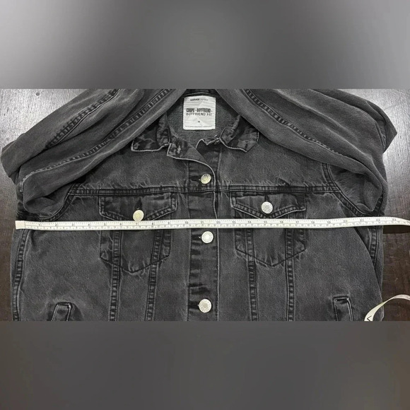 Garage Denim Faded Stone Wash Black Denim Blue Jean Jacket Size Medium - Picture 4 of 8